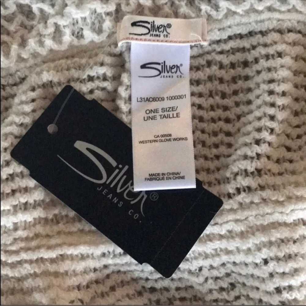 Silver Jeans Acrylic Ruffle Scarf NWT Women Winter Casual Accessories Cozy